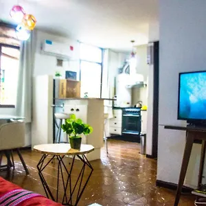 beautiful-quite-appartment-near-aristides-villanueva-st.hotelsmendoza.com/
